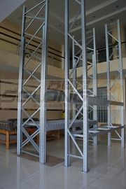 Indoor Outdoor Metallic Supermarket Storage Racks With 3 Hooks Bracket